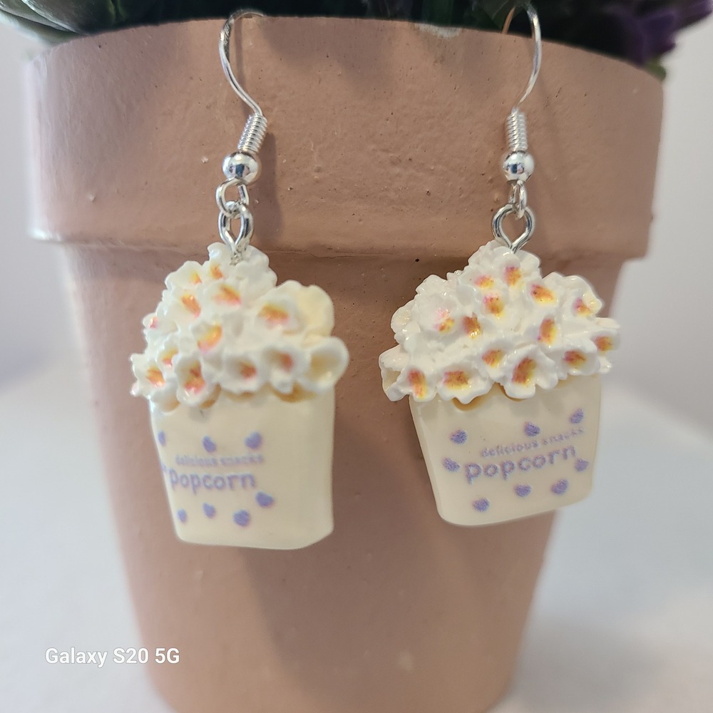 Handcrafted Popcorn‎ Earrings Dangle Drop Fun Quirky Food Novelty Earrings NWOT